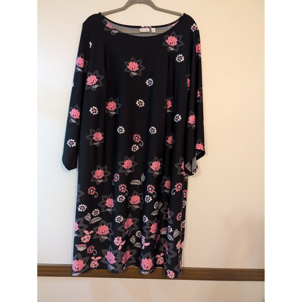Kim Rogers Curvy Black Pink Floral Lotus Print Shift Dress‎ 2X Bell Sleeve Knit